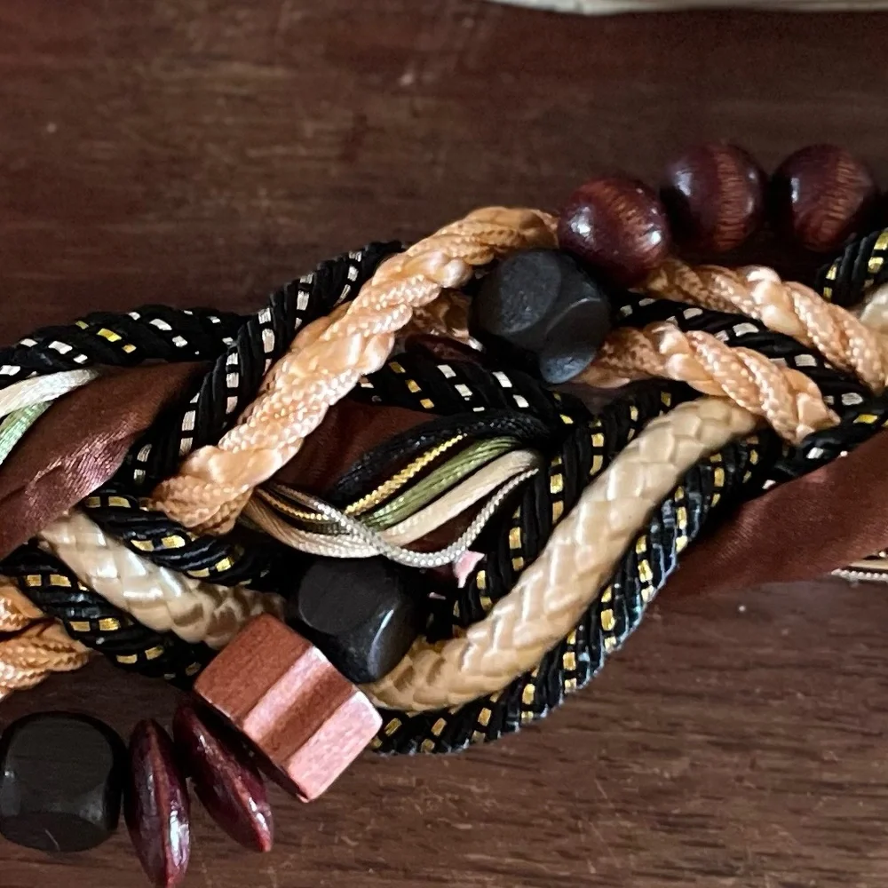 70’s fashion cords macrame style belt with gold hook closure - Picture 5 of 7